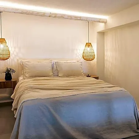 Frescoes Luxury By Kb Hospitality 4* Санторини
